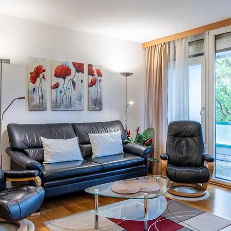 Apartment Kaiserallee, 100